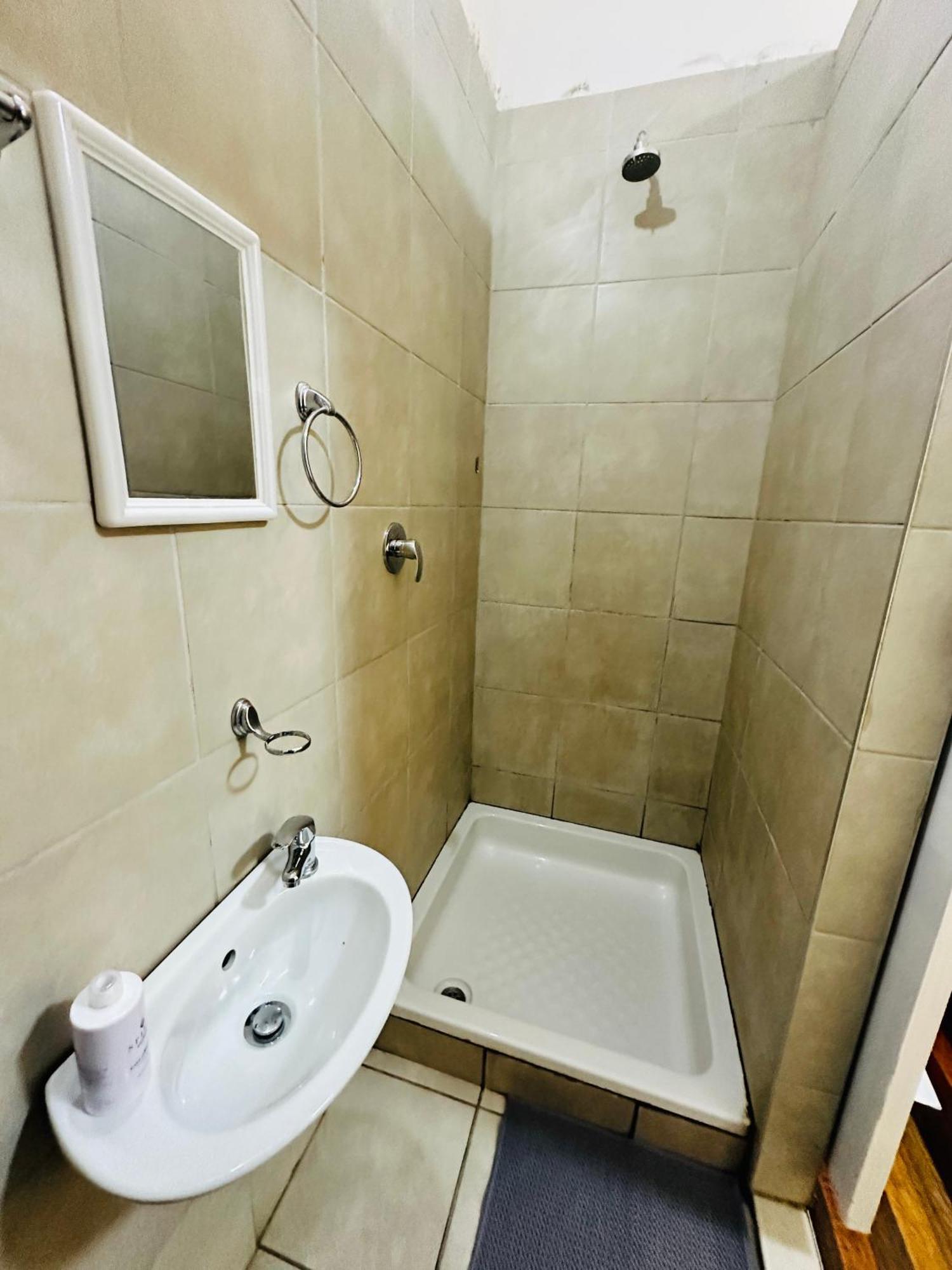 Guest house Hide On Rees East London